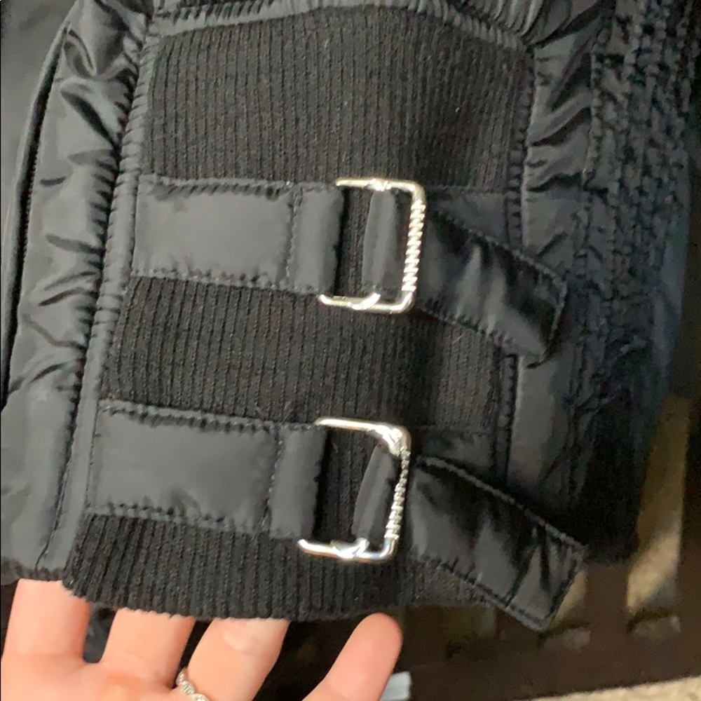 Guess Jacket - Picture 6 of 6
